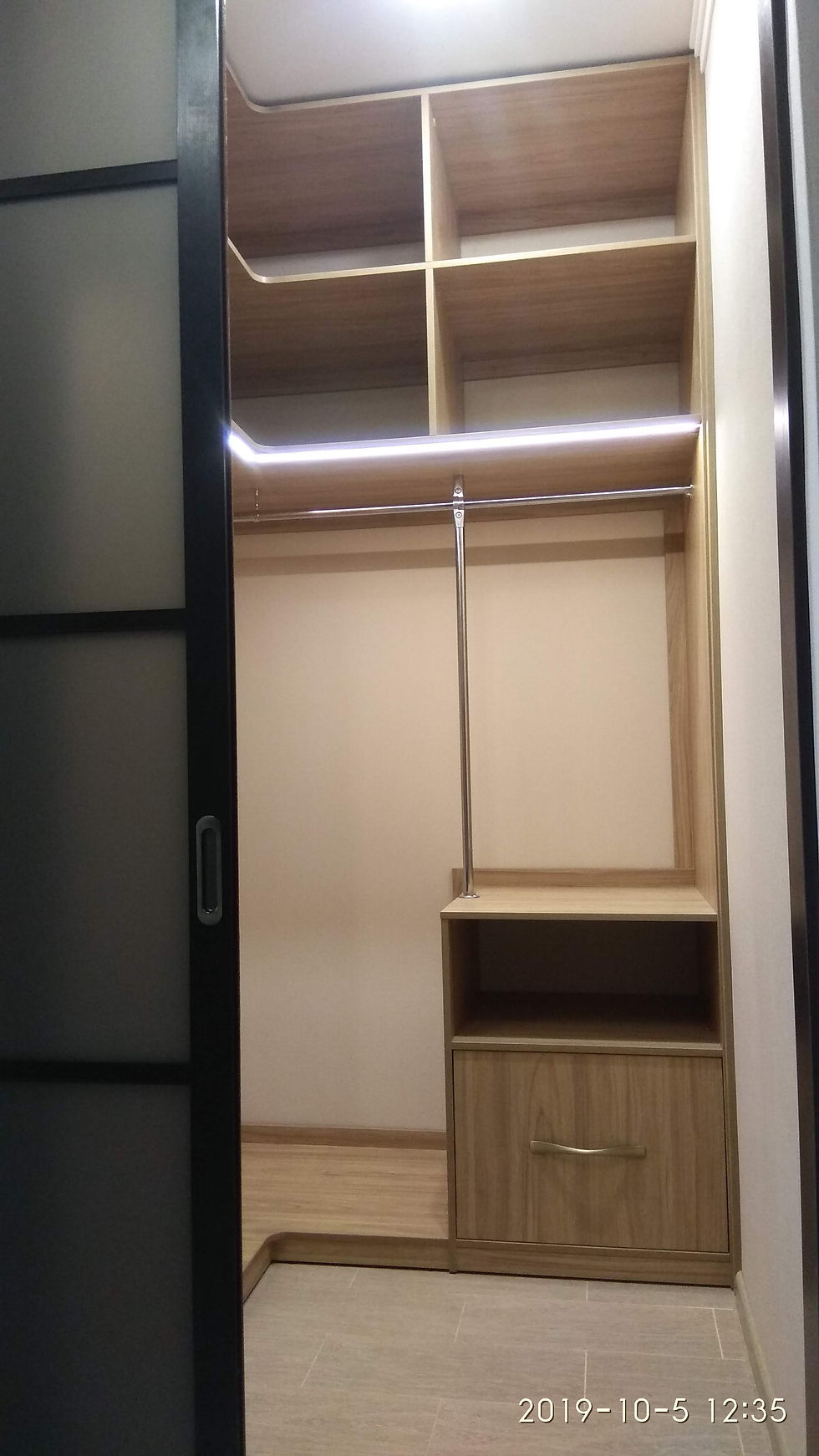 Гардеробная комната из ЛДСП