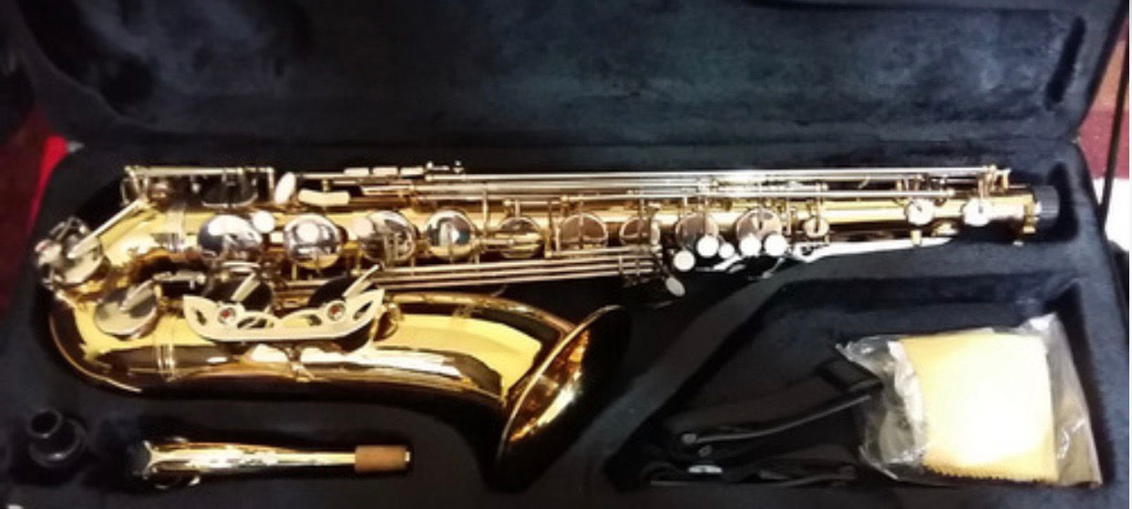 Saxofón tenor Custom
