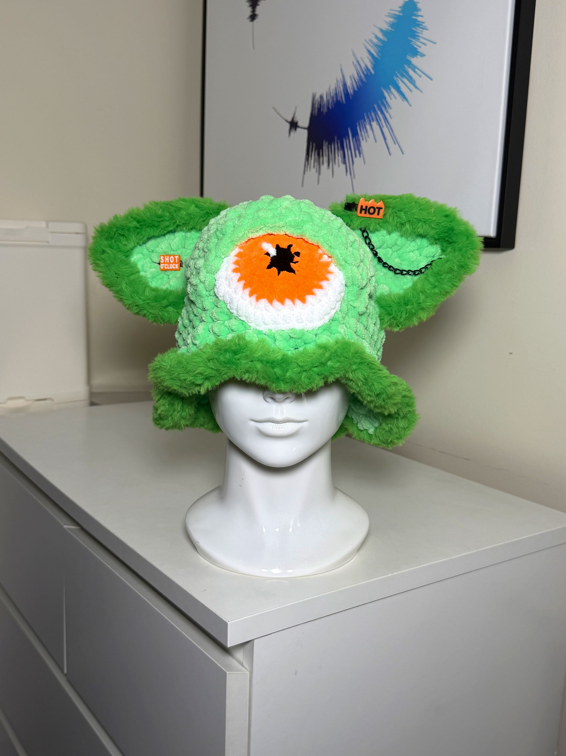 Cyclops bucket hat w/ secret pocket & UV reactive eye