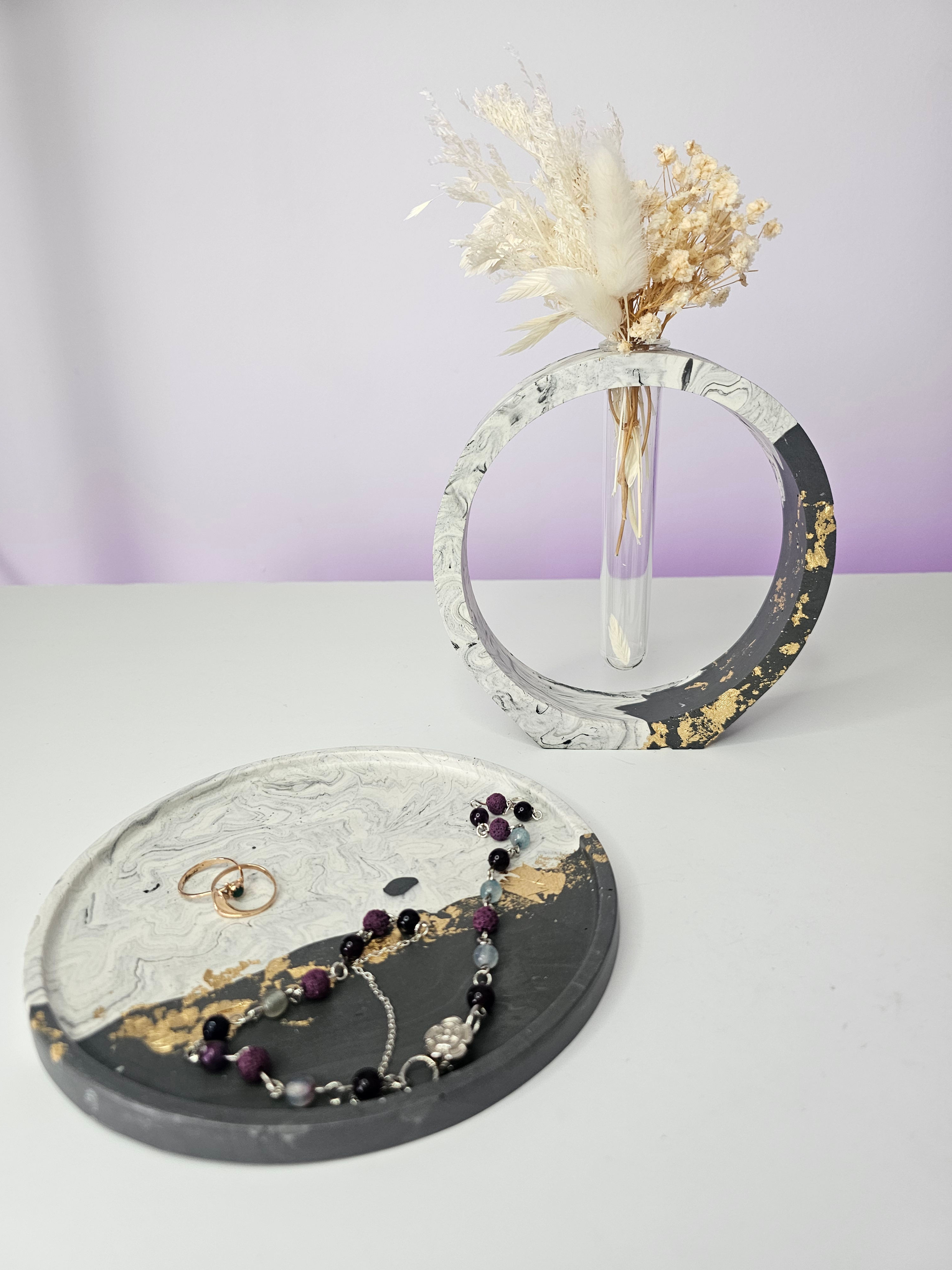 Marbled Decorative Tray & Circular Vase Set