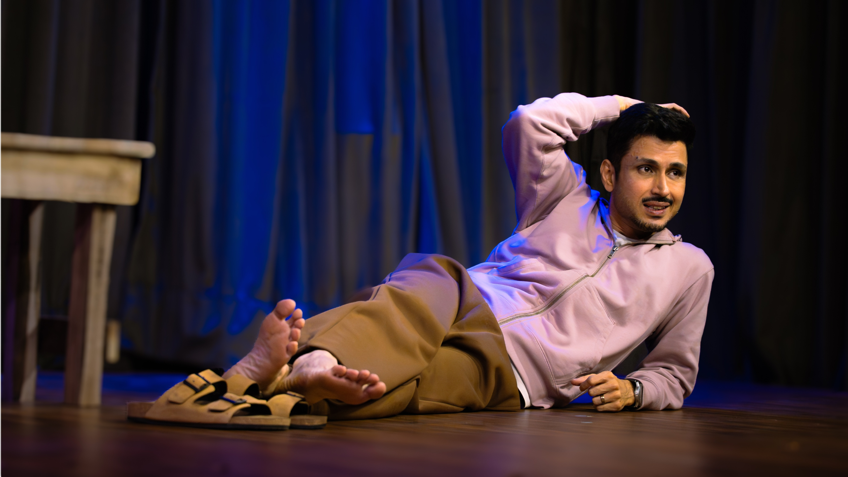 Besharam Aadmi