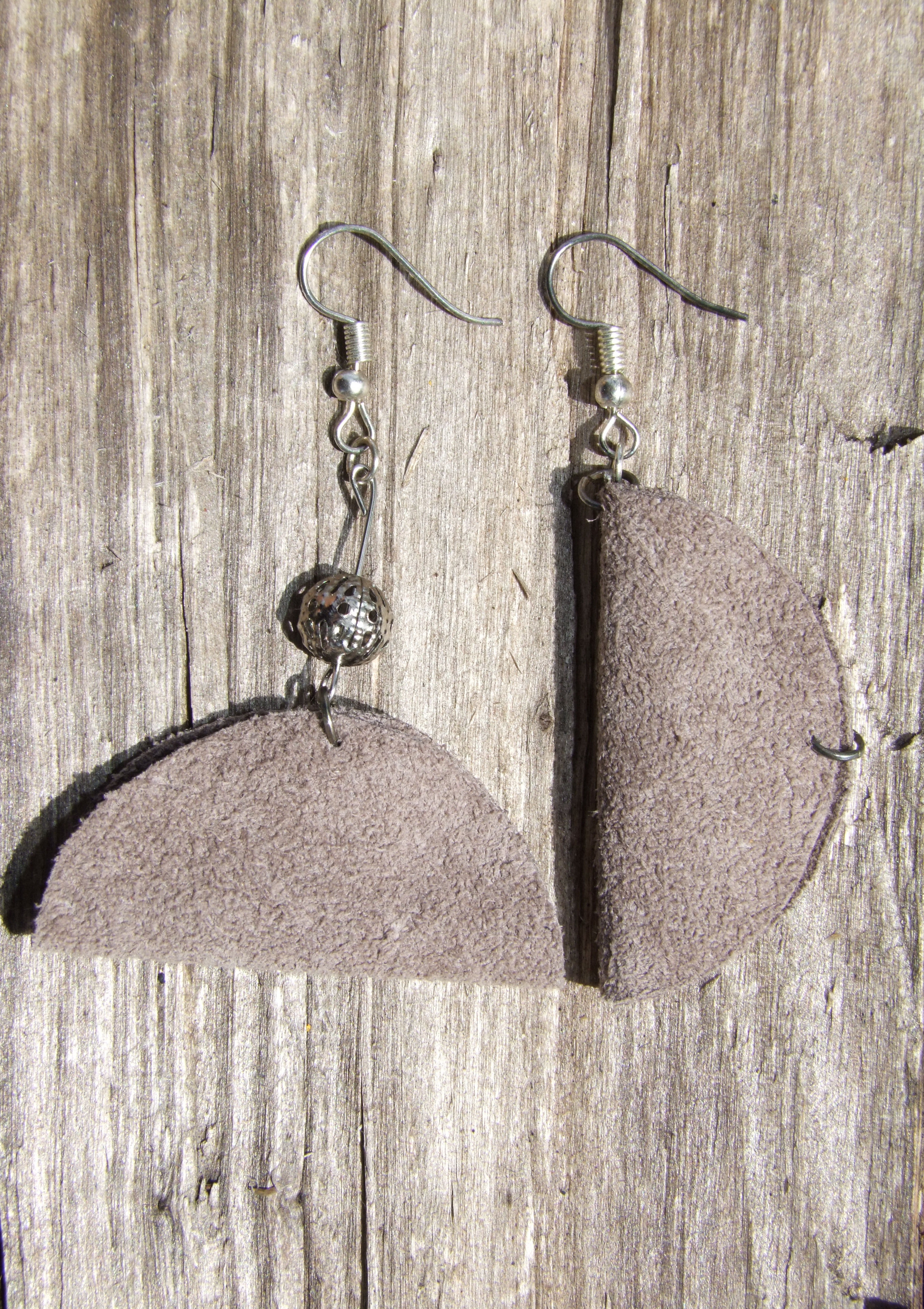 Asymétrie Cuir Taupe