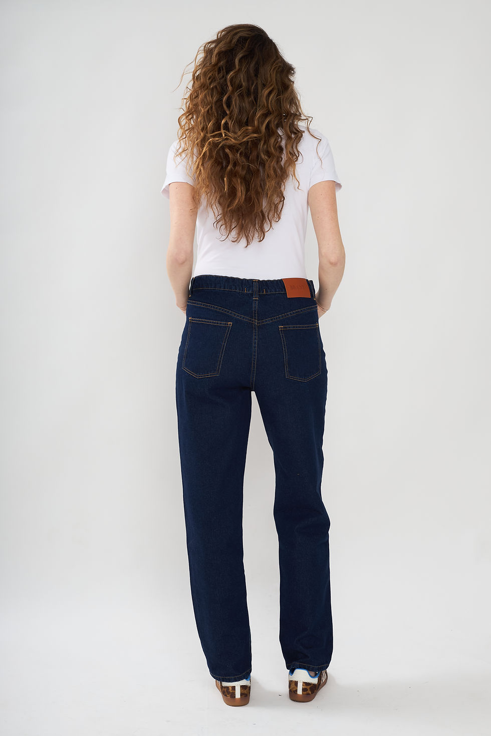 Thumbnail: Dark blue straight jeans No.1