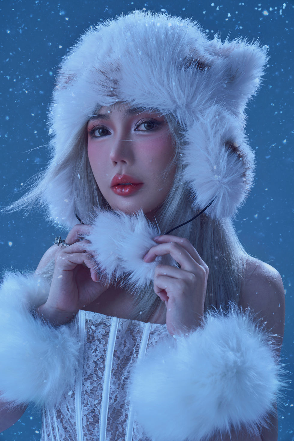 Beauty 191000654 copy.jpg