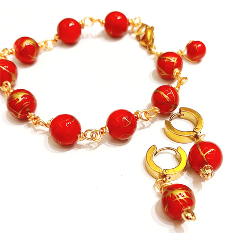 Red Golden Wire Turquoise Bracelet