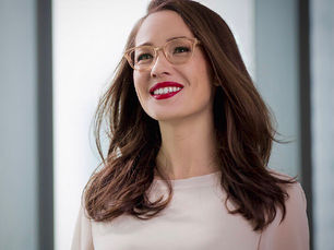 สุดยอดเทคโนโลยี VARILUX X SERIES จาก ESSILOR