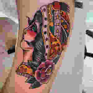 tatouage old school magic circus paris