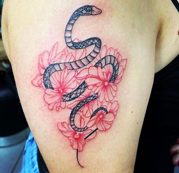 Tatouage bicolore
