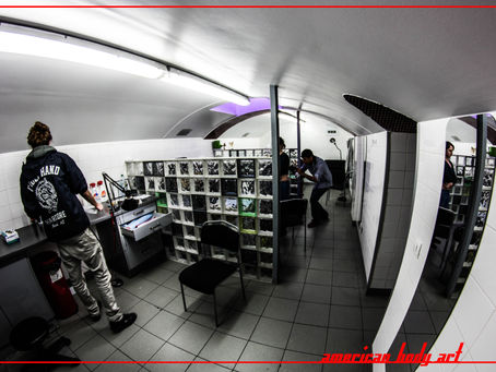 #234 SALON DE TATOUAGE PARIS - AMERICAN BODY ART