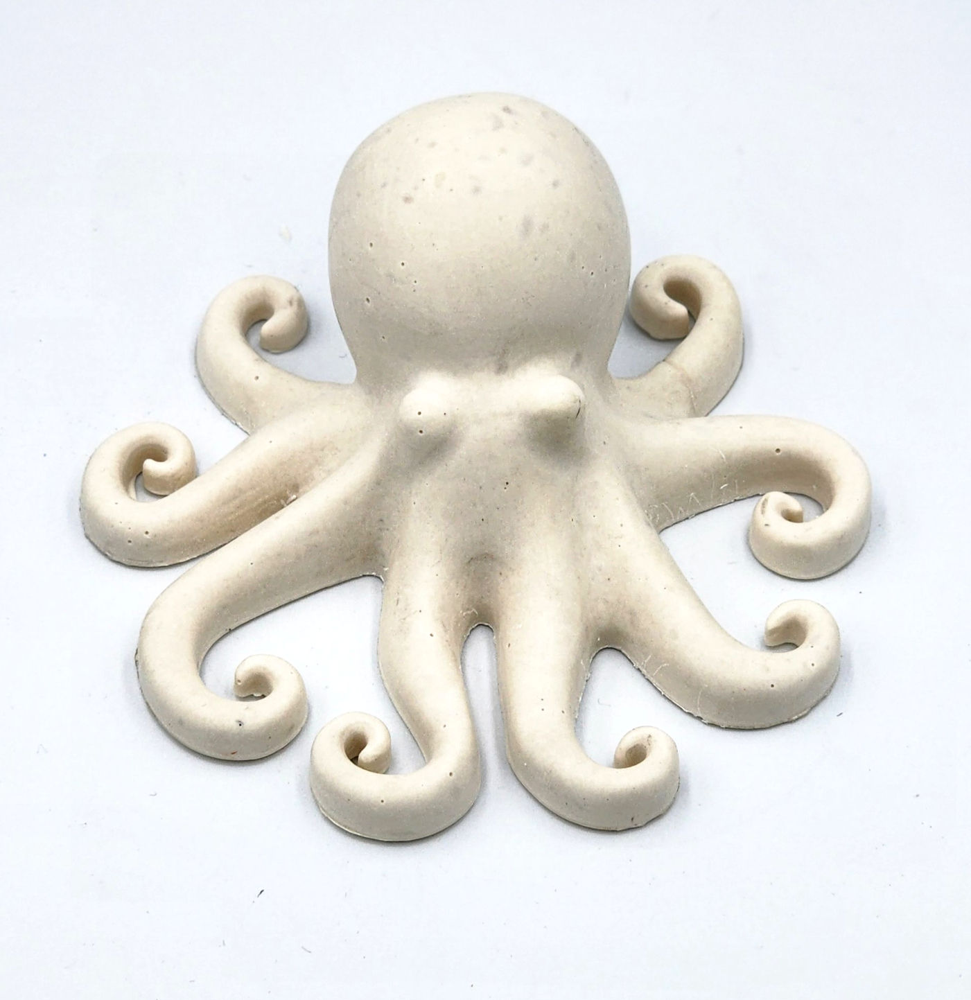 Resin Octopus Ornament (5 cm x 10.5 cm)