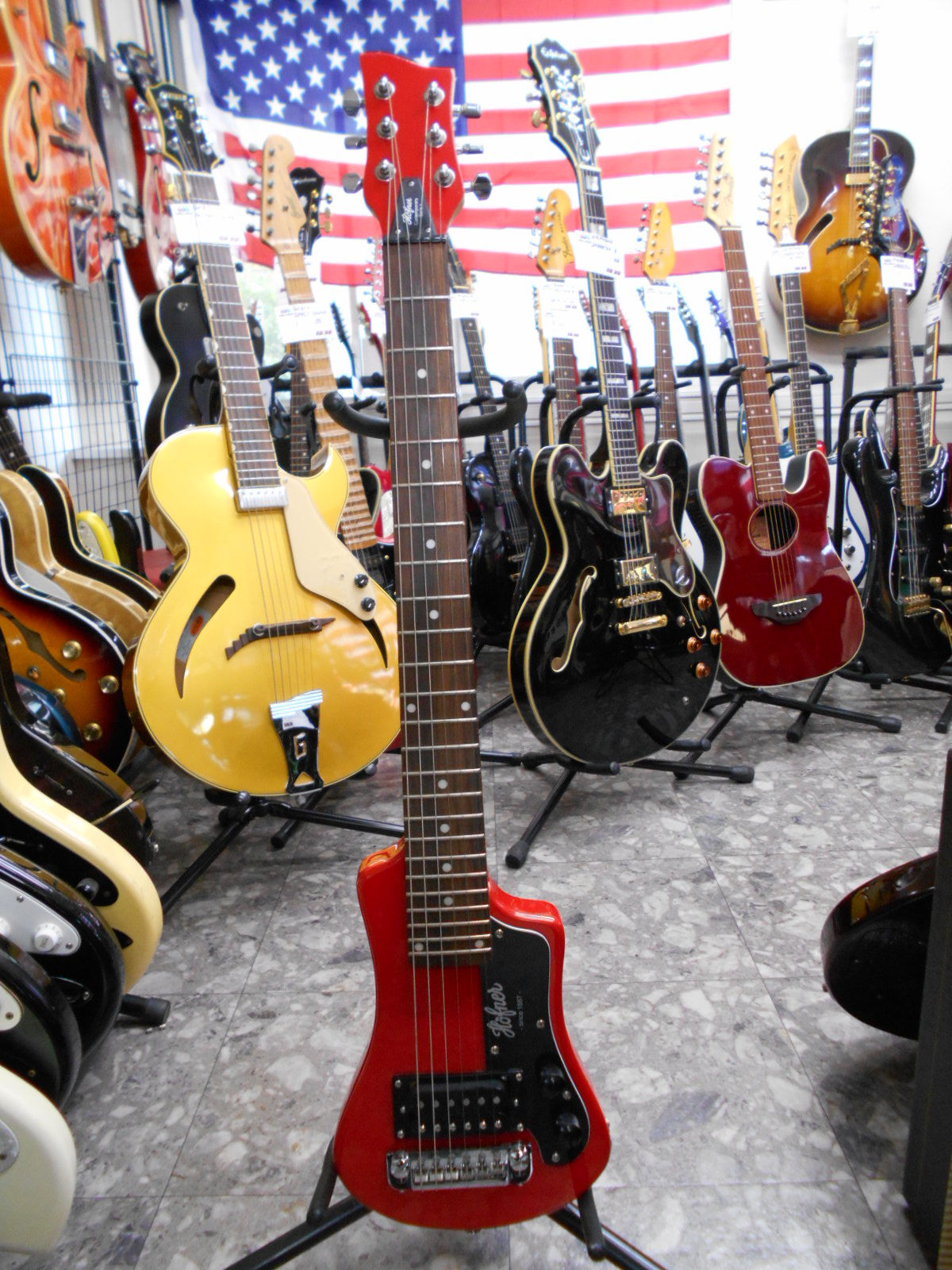Hofner トラベルギター