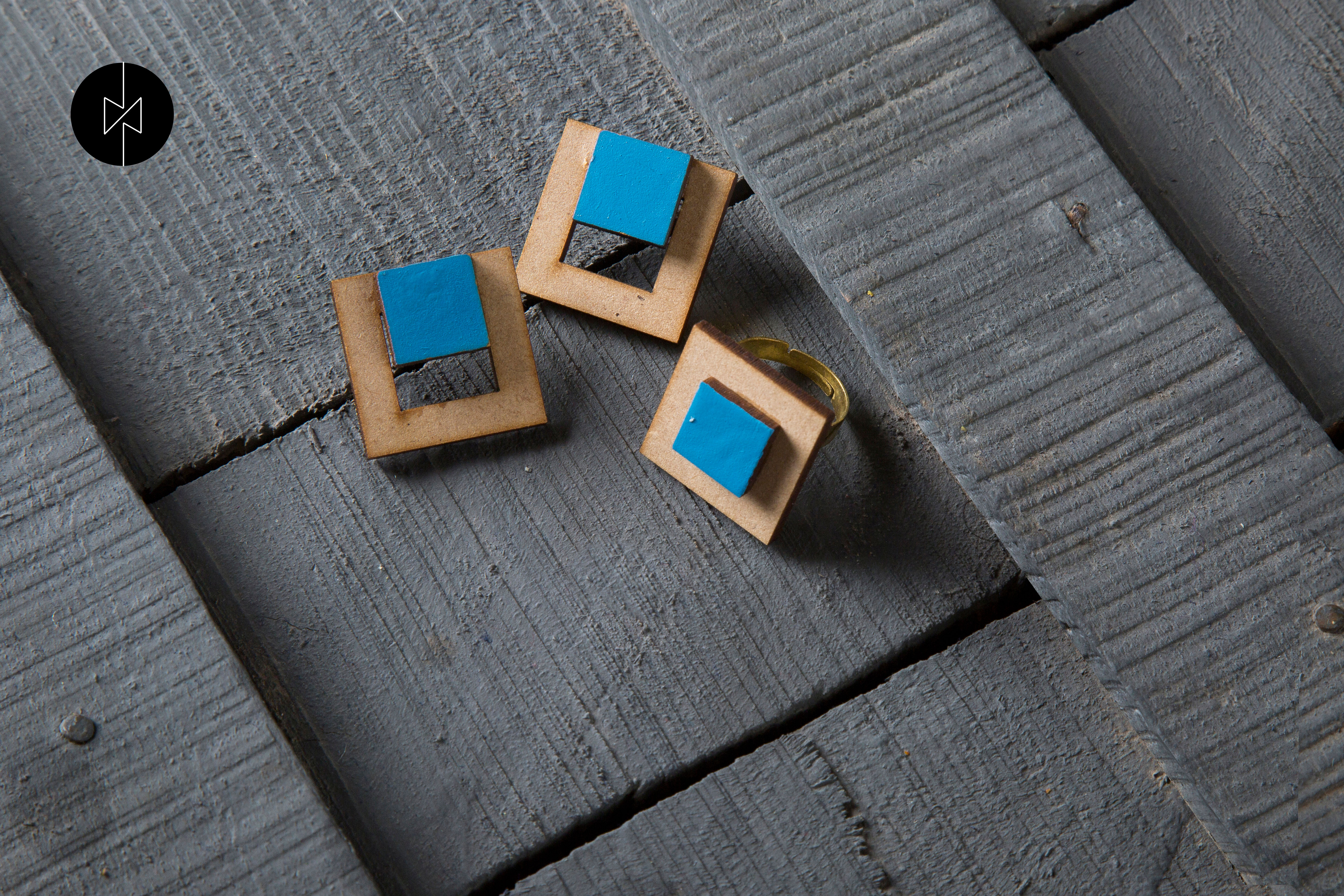 True blue square - SSRC10