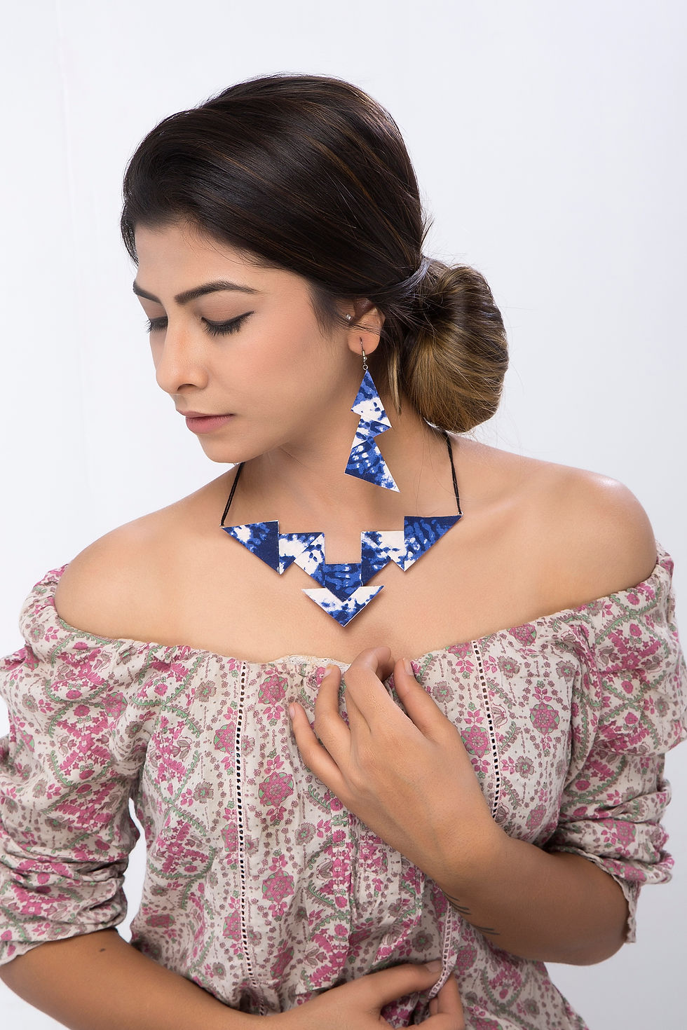 Thumbnail: Printed blue and white - TCC06
