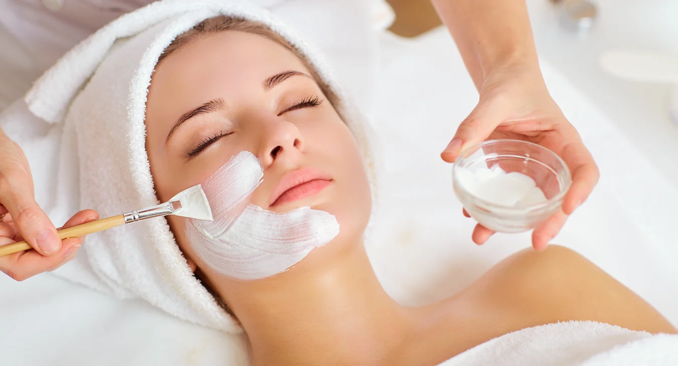 Doll Ernest Beauty: Online buchen