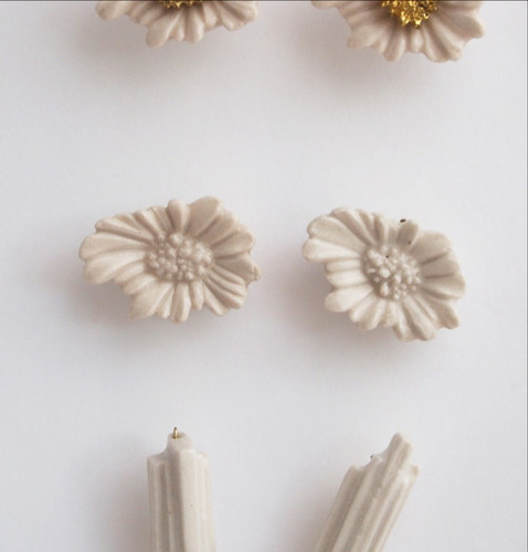 Daisy Earrings | plant-plant