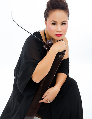Van-Anh Vanessa Vo-dan Bau 3-Tung Nguyen.jpg