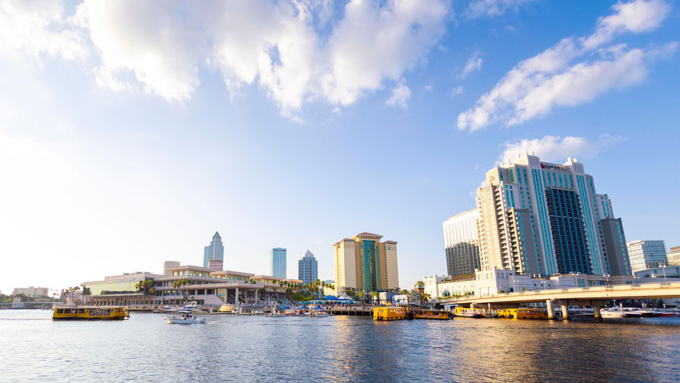 Bogotá y Medellín más cerca de TAMPA con nuevas rutas aéreas gracias a Avianca.