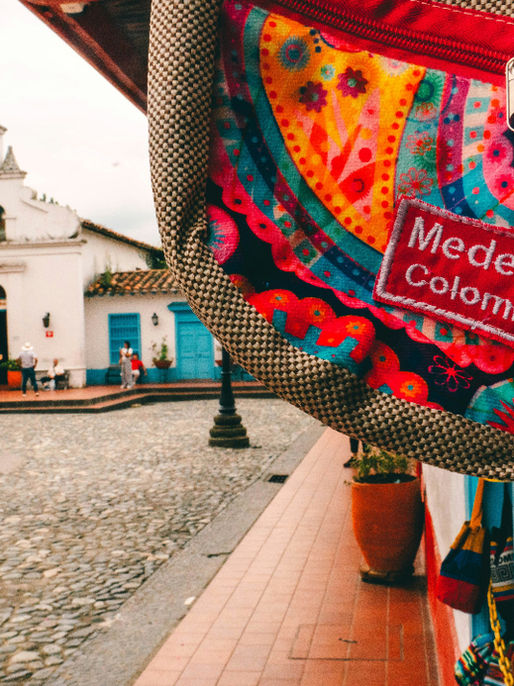 Feria de las Flores: una fiesta de colores y tradiciones