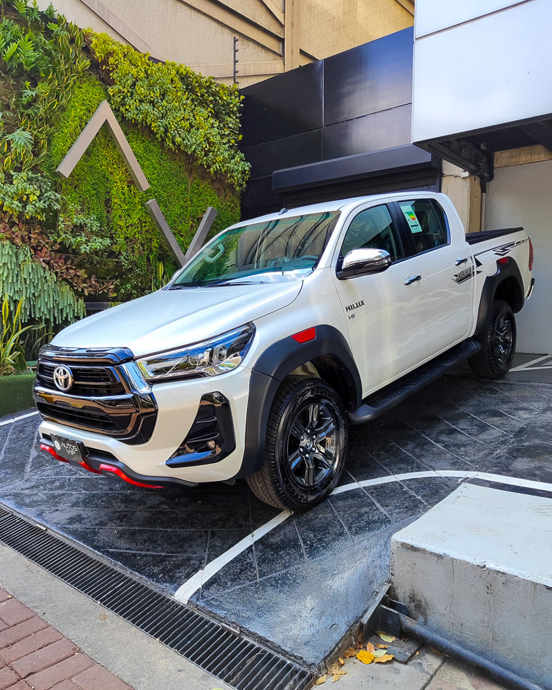 Toyota Hilux Sr5 | 2025 | Automático | 51 km