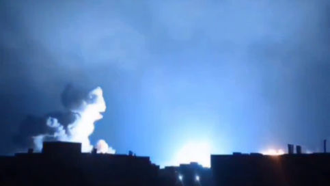 Smoke and bright explosions illuminate the night sky over Tehran during reported renewed military strikes, illustrating the escalating US-Iran conflict and its wider implications for regional security, energy supplies and global trade.