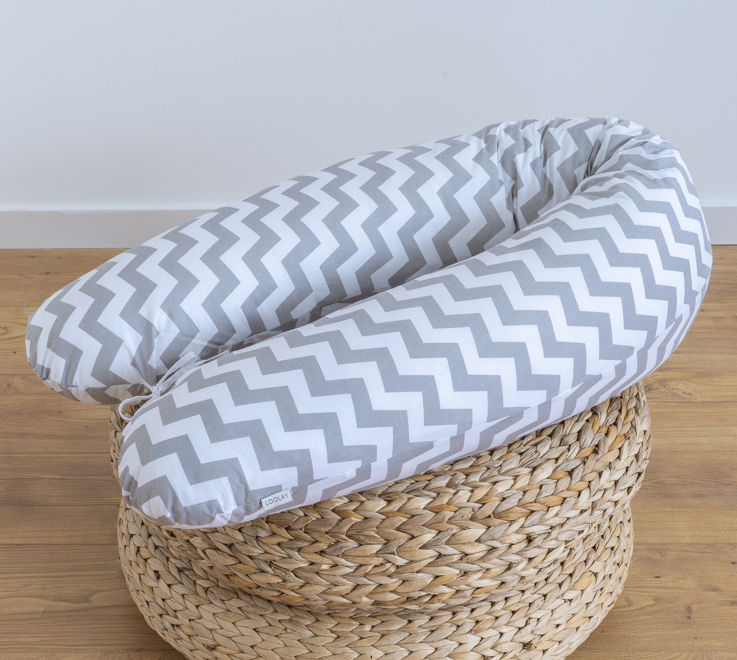 Stillkissen Seitenschläferkissen Schwangerschaftskissen 100% Baumwolle ZICKZACK GRAU