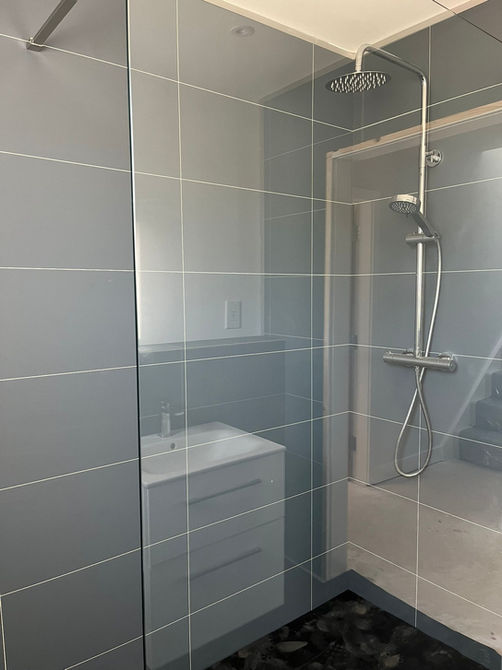 Willingcott luxury bathroom progress