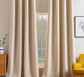 Verdunklungsvorhänge daheim baby.jpg