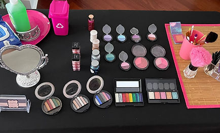 Glitter Makeup Station_edited_edited.jpg