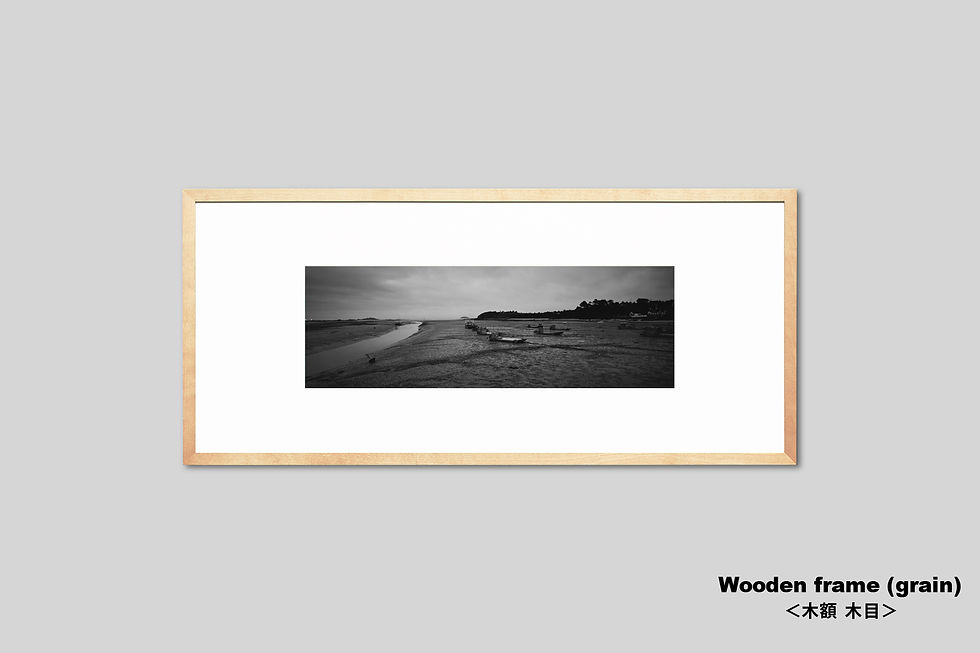 サムネイル： インテリア,写真,額装,フランス,海,IGREBOW,GallerySB,港,船,インテリアフォト,アート,モノクロ,横長,額入り,オリジナルプリント,モノクロ,アートフレーム,フォトフレーム,おしゃれ,モダン,壁掛け,壁飾り,プレゼント