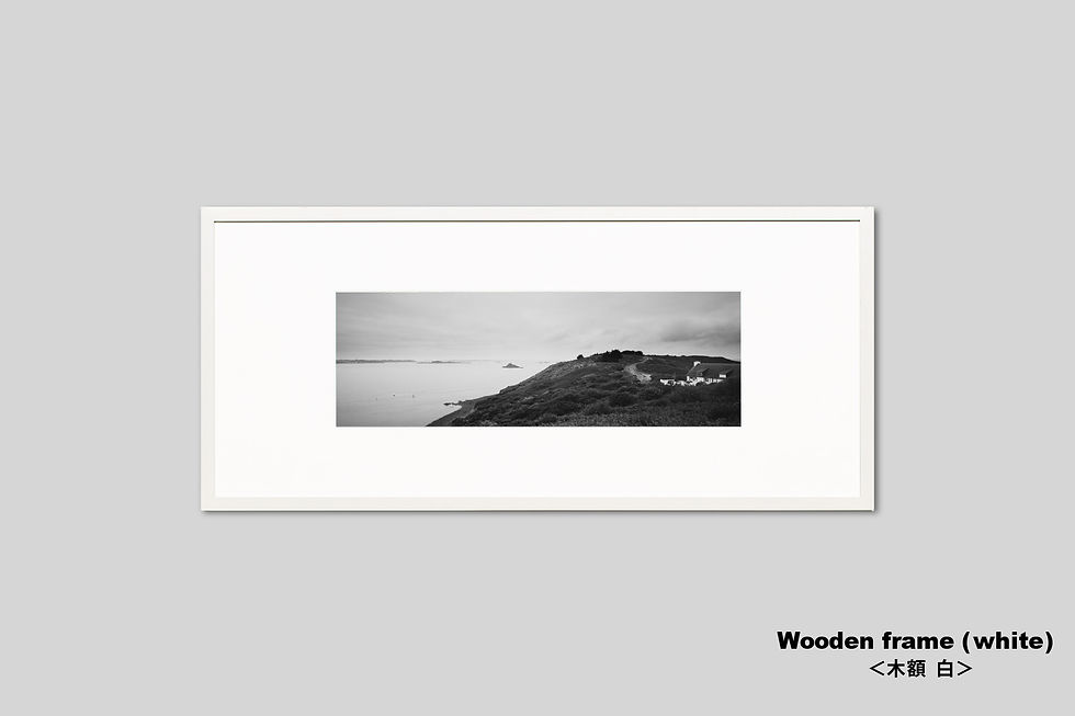 サムネイル： 写真,海,額装,インテリア,風景,モノクロ,横長,IGREBOW,GallerySB,自然,フランス,インテリアフォト,アート,額入り,オリジナルプリント,フォトフレーム,おしゃれ,モダン,壁掛け,壁飾り,プレゼント