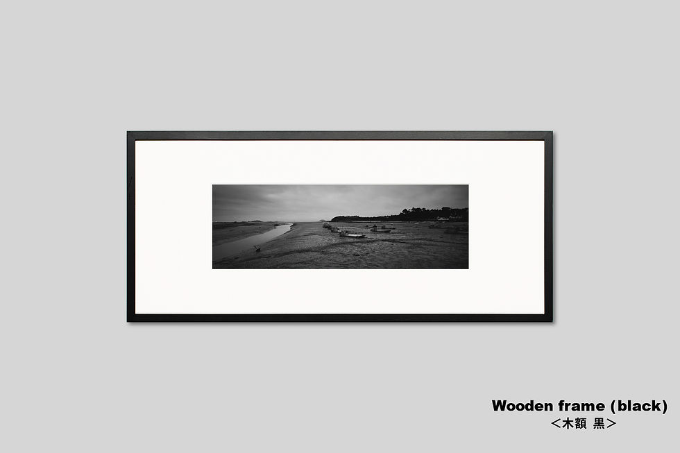 サムネイル： インテリア,写真,額装,フランス,海,IGREBOW,GallerySB,港,船,インテリアフォト,アート,モノクロ,横長,額入り,オリジナルプリント,モノクロ,アートフレーム,フォトフレーム,おしゃれ,モダン,壁掛け,壁飾り,プレゼント