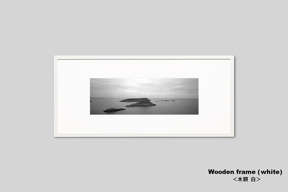 サムネイル： IGREBOW,GallerySB,海,写真,新築祝い,おしゃれ,プレゼント,インテリア,額装,横長,風景,フランス,ブルターニュ地方,インテリアフォト,アート,額入り,モノクロ,オリジナルプリント,アートフレーム,フォトフレーム,壁掛け,壁飾り,