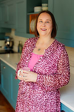 Julie - Mini Headshot-17.jpg