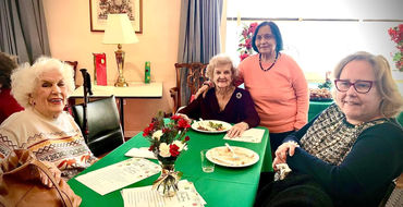 2022 holiday luncheon 6.jpeg
