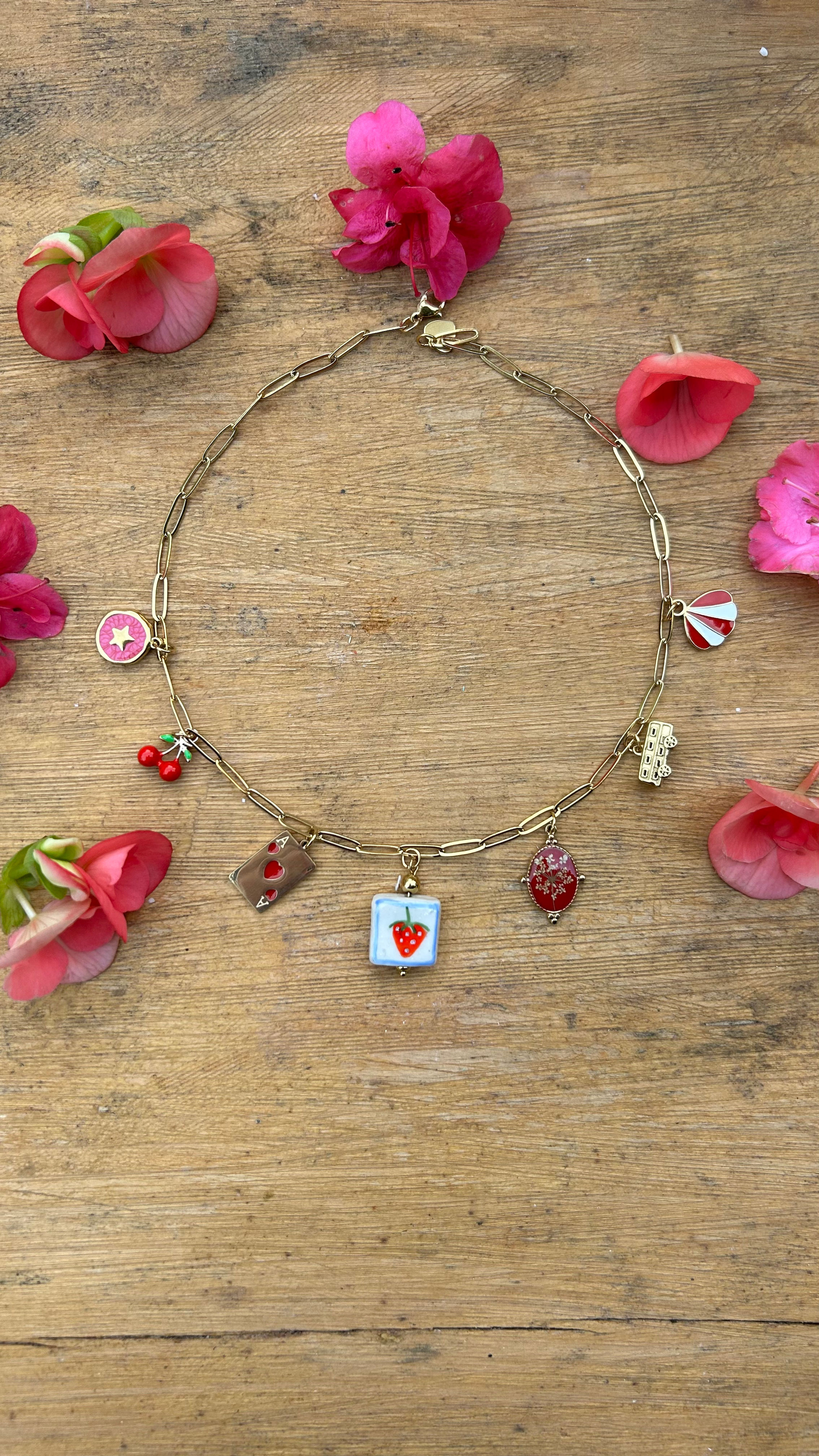 Collana charms Carota selvatica