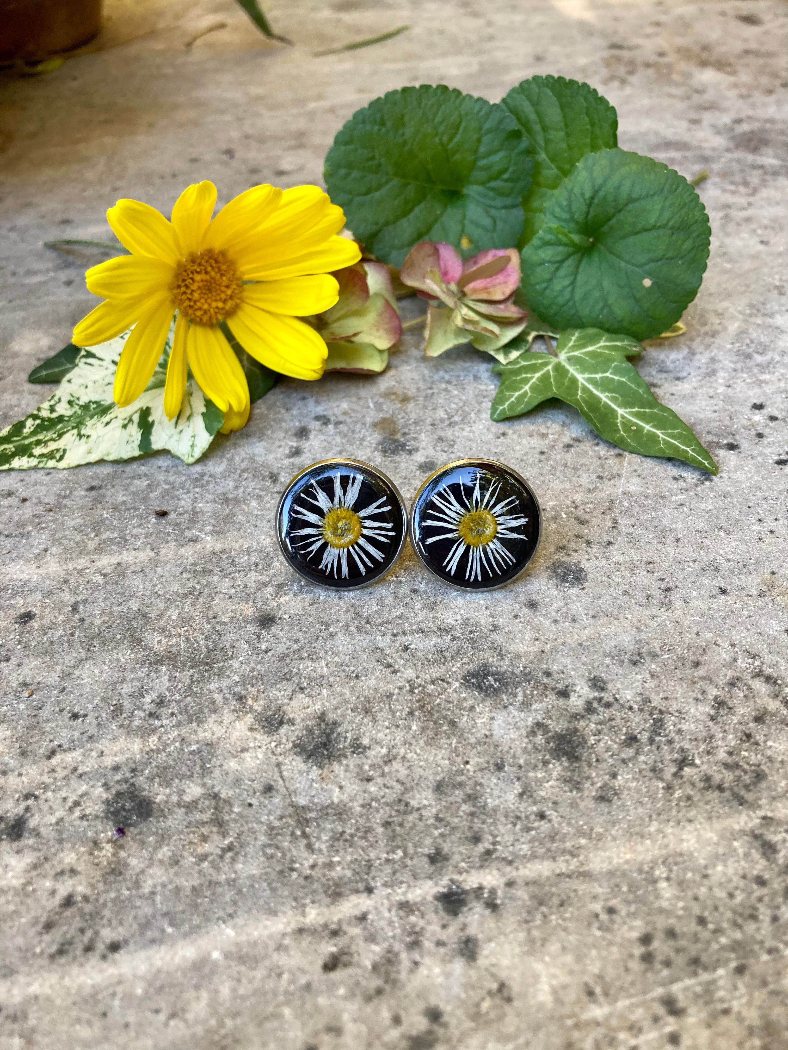 Orecchini con Pratolina