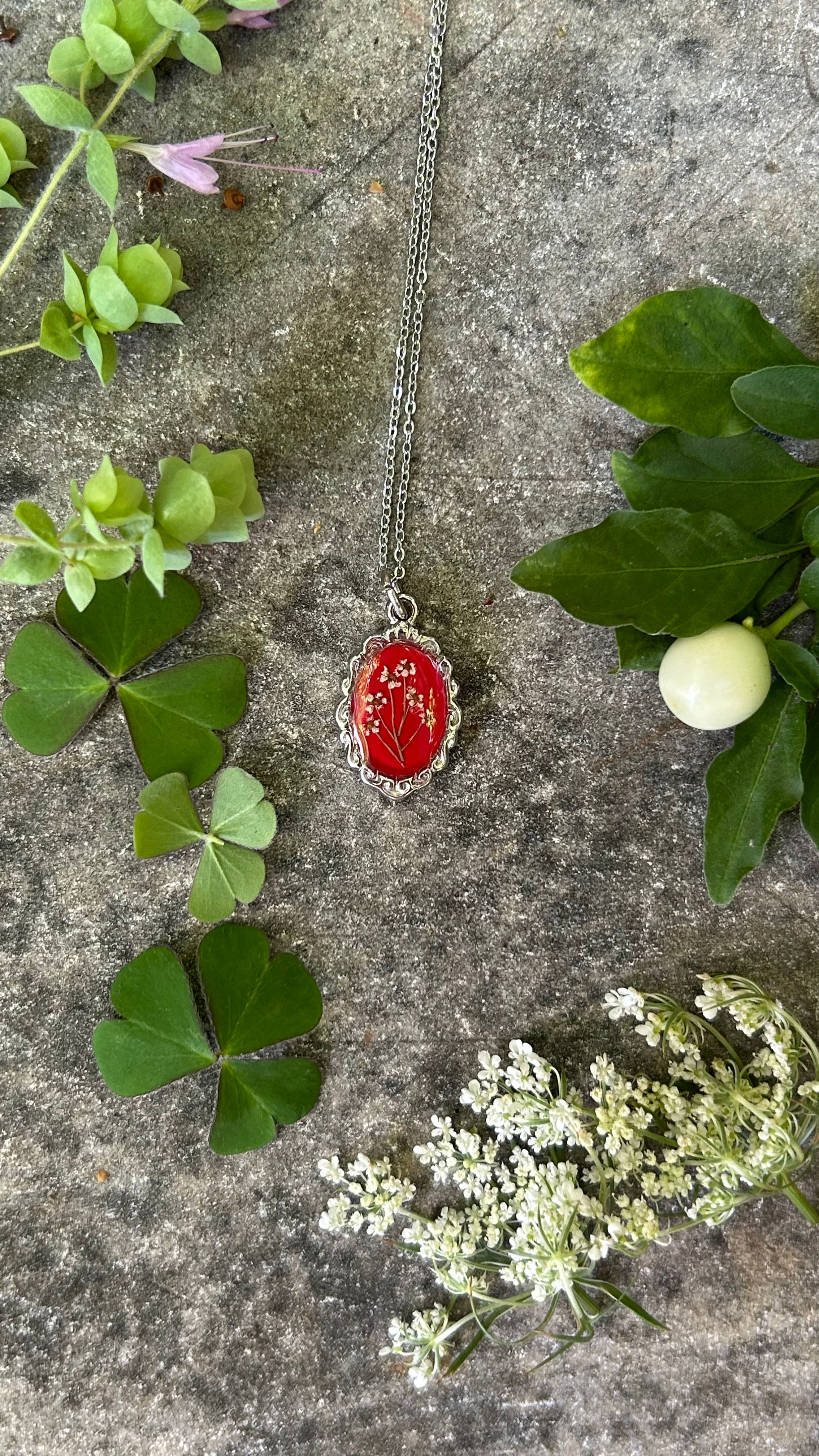 Collana con Carota selvatica