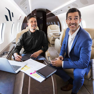5 Reasons to Choose Private Jet Charter for Business Travel