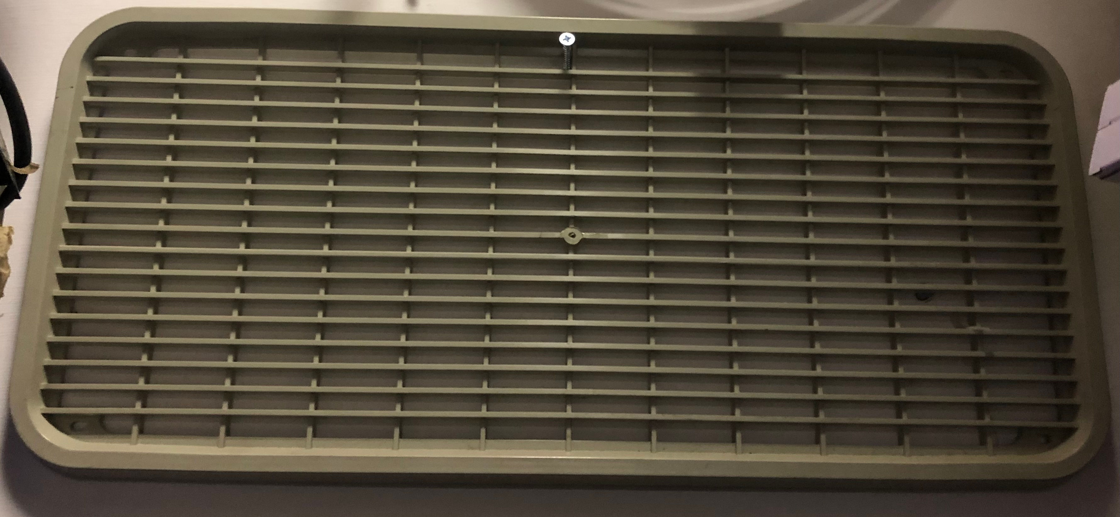 Fiat 850T /900T -E mascherina griglia 