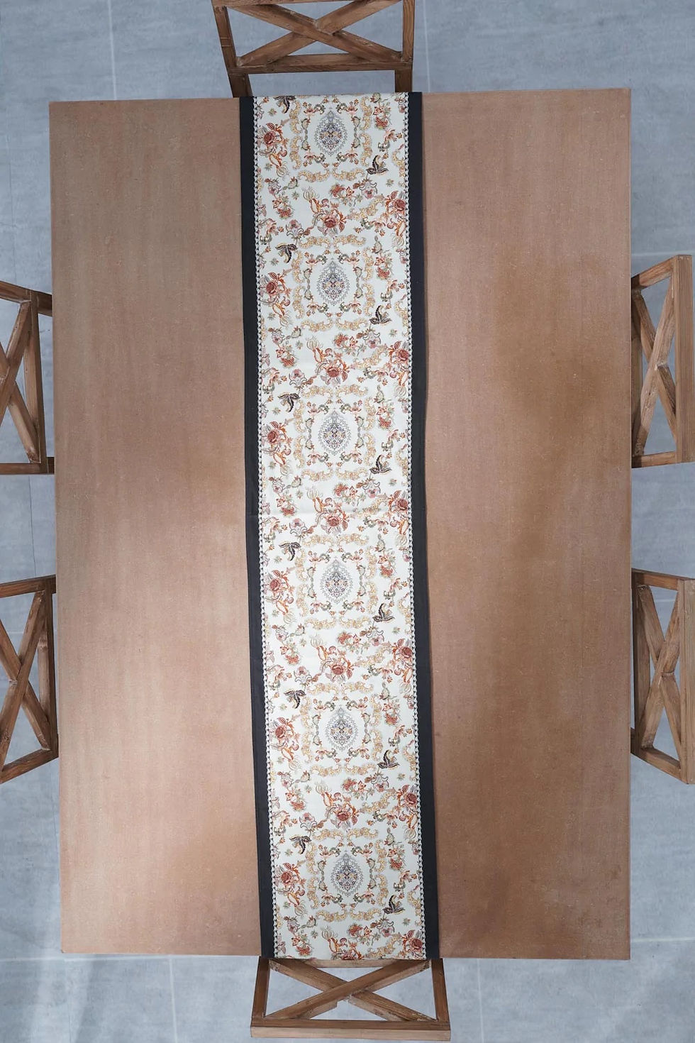 Thumbnail: Shah Jahan table runner