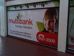 ROTULACION DE VIDRIERAS EN INVERSO