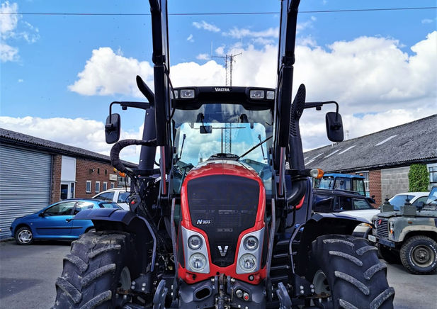 VALTRA N103 Phoenix Euro Tractors