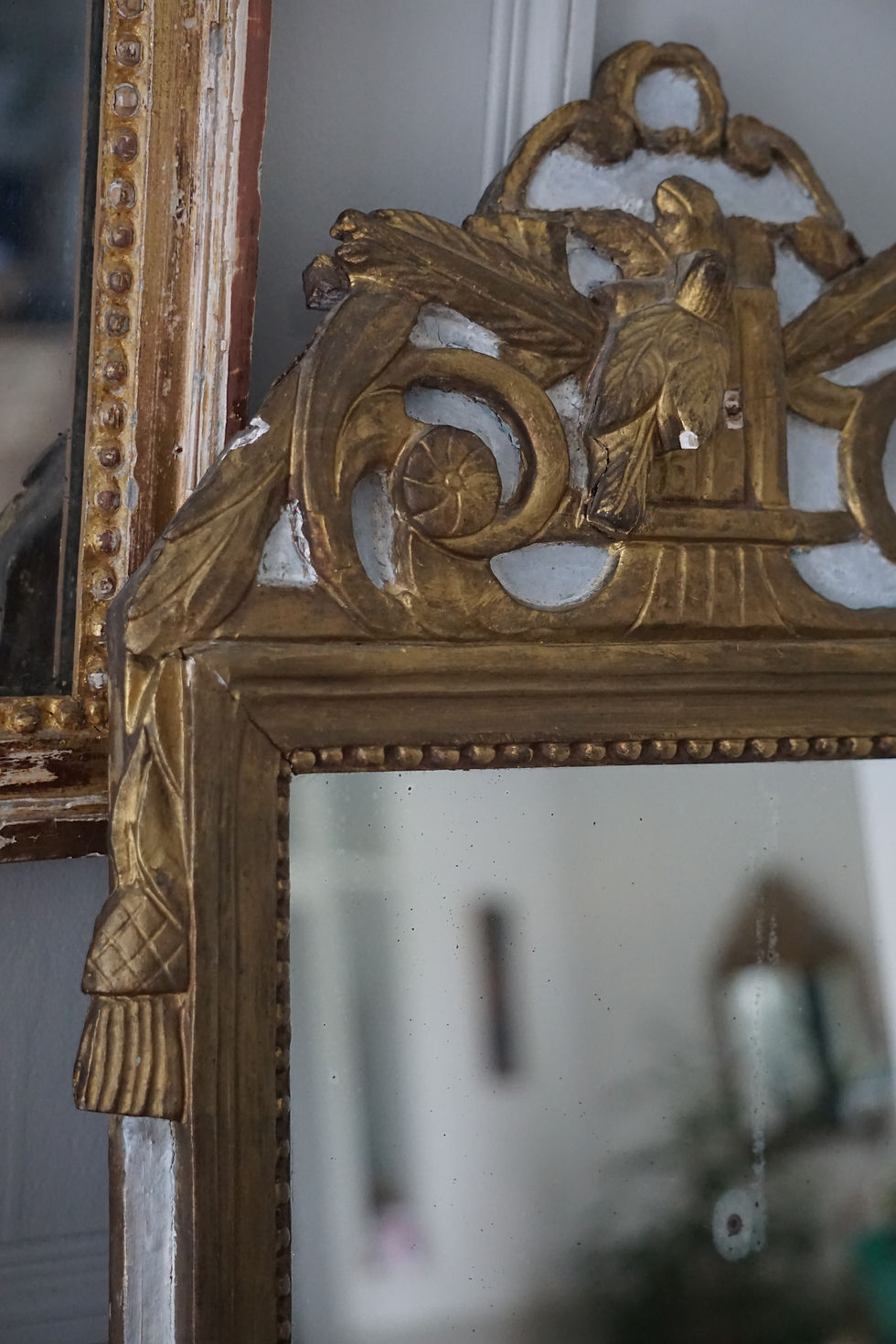 Miniature : Petit miroir à fronton