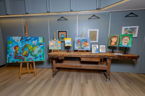 Kunst tentoongesteld van Beyart bewoners