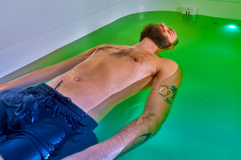 Floating maastricht drijven op zoutwater_klein.jpg