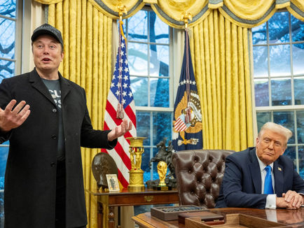 As Senate Gridlock Deepens, Crypto Rises: Why XRP May Be the Real Winner of Washington’s Reconciliation Collapse