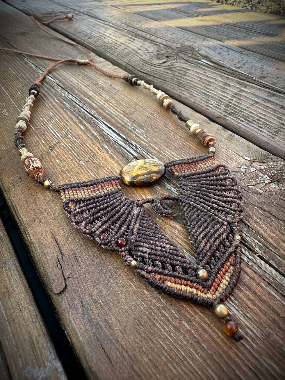 Thumbnail: Macrame Tiger Eye