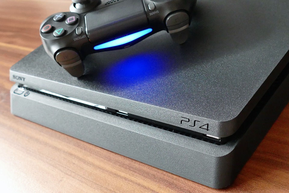 Une console PS4