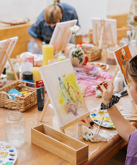 VERONIKA KATRI ART CLASSES