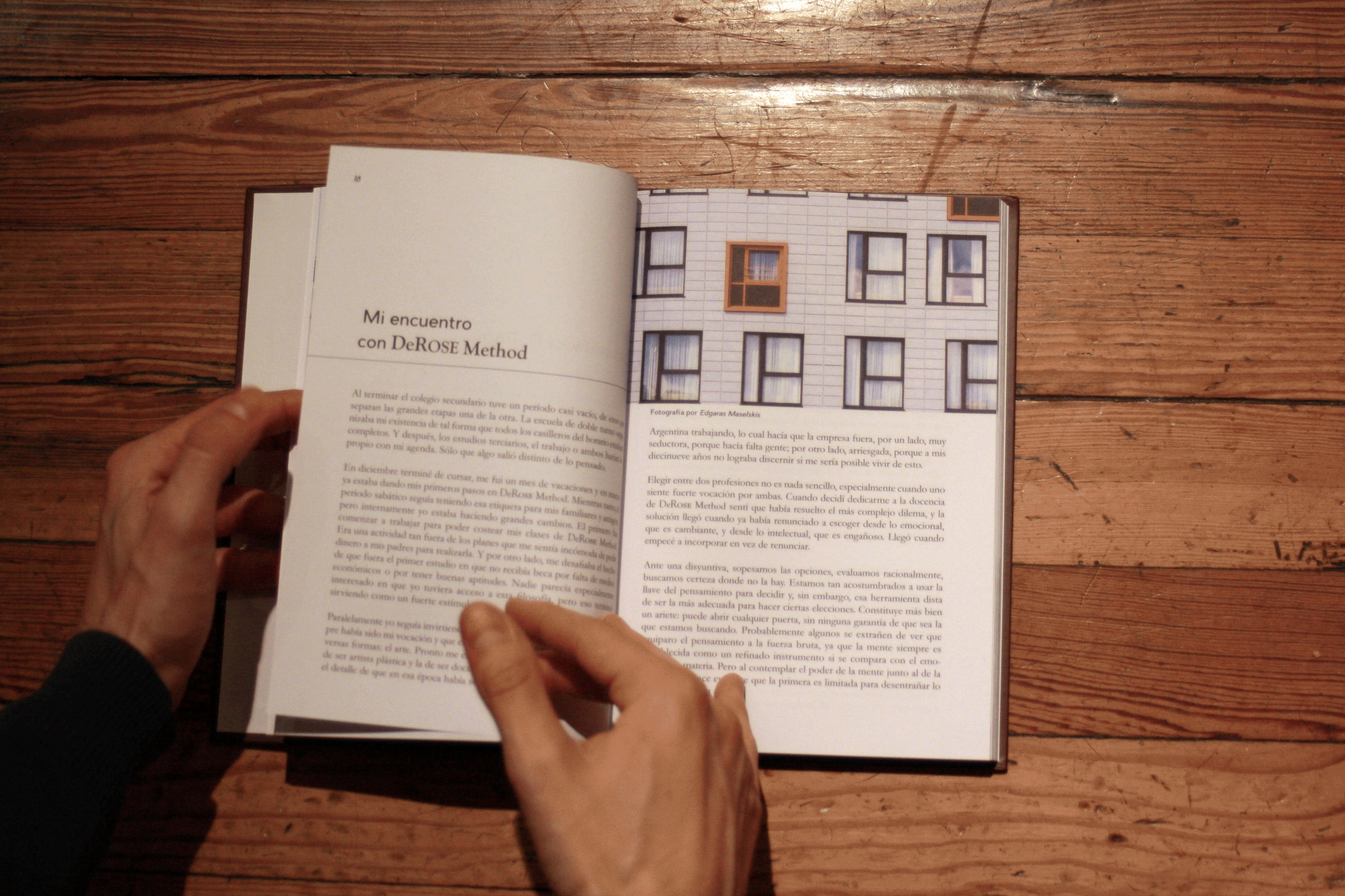 GIF Libro Una revolución sutil
